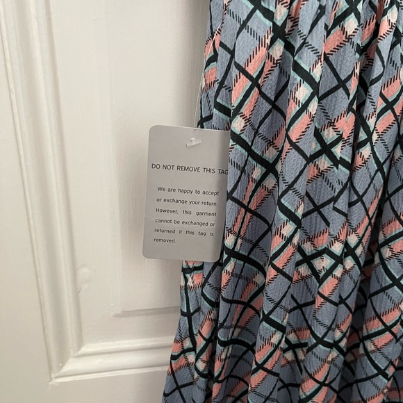 NWT Gal Meets Glam Blue Plaid Maxi Dress - Picture 4 of 8